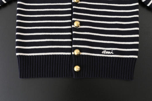 【秒杀价已调 直接拍】开放日最后2天的大爆款 AMI 女士 设计师款 羊毛混纺 条纹开衫毛衣 商品图4