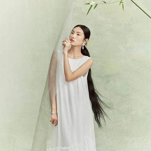 【林栖设计小店】（现货）真丝无袖连衣裙手绣钉珠宽松2026早春新款花仙子裙子女1961080 商品图9