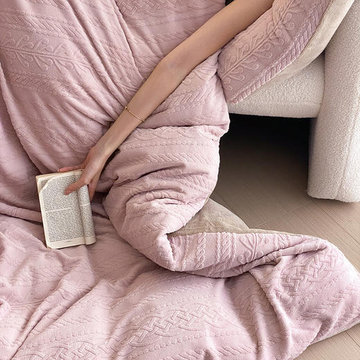 优选丨雕花绒纯色四件套 商品图4