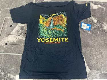 瑕疵Columbia/哥伦比亚 男士夏季后背印花运动圆领短袖T恤