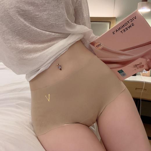 1816#新款粉底液奶皮无痕中腰女士内裤超薄透气舒适亲肤不透色 商品图0