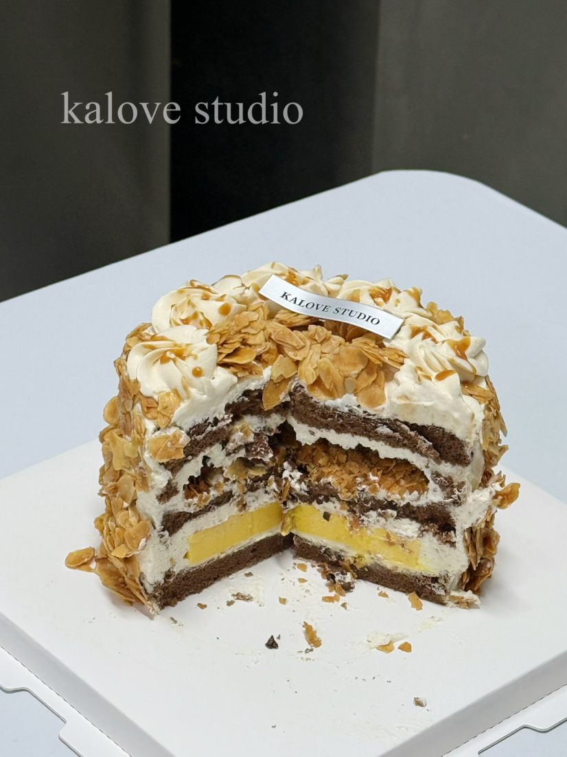 巧克力焦糖海盐布蕾杏仁片蛋糕