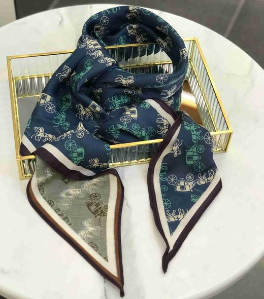 优品堂『花影摇曳3』三角双面长巾 商品图2