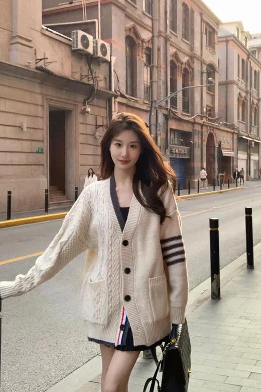 Kai & Kiera 减龄学院风撞色慵懒宽松针织开衫外套 21436 商品图1