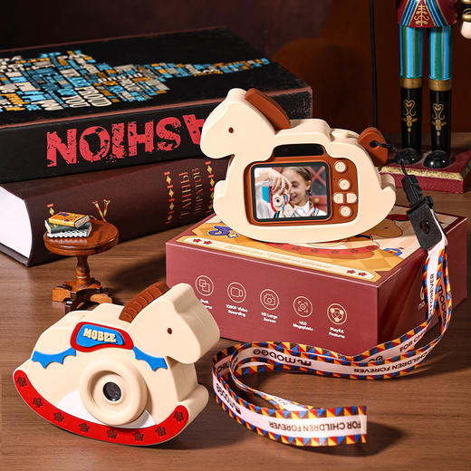 【赠32G内存卡】mobee4800W前后双摄像头 儿童摇摇木马相机 超多功能集成一体机 小巧身形 单手即可操作 马戏象宝、摇摇木马共享朋友的快乐时刻 一一定格 商品图7