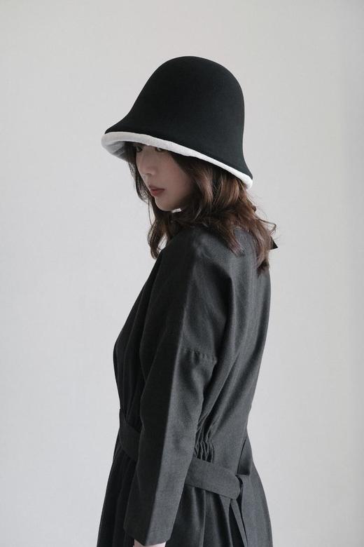 Kreuzzz 25AW 奶白色/黑色羊毛毡Kabu古典钟型帽 商品图10