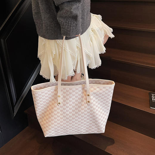 【YW】无忧购复古包包女大容量休闲单肩托特包通勤手提包（截单后5-7天发货） 商品图9