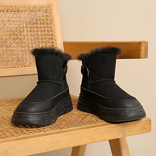 内里加绒！暖意融融！【板嫣&皮毛一体厚底雪地靴】承包冬日脚下风格 保暖+增高一部到位  4CM橡胶厚底 视觉增高 外圈磨砂皮质耐穿耐磨  温暖时髦双担 商品图11