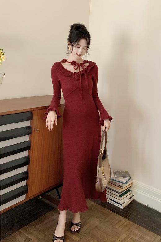 SIA SAYLOR 花朵气质显瘦甜美喇叭袖修身连衣裙 21448 商品图4