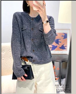 588528短款两盖羊毛衫开衫