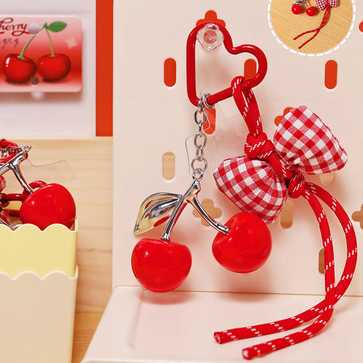 樱桃蝴蝶结大号包挂钥匙扣-纪念日百货门店同款167293423 商品图3