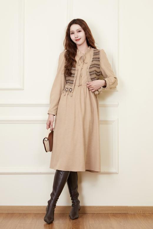 L.Fleuri 复古文艺流苏马甲+连衣裙休闲套装 21460 商品图1