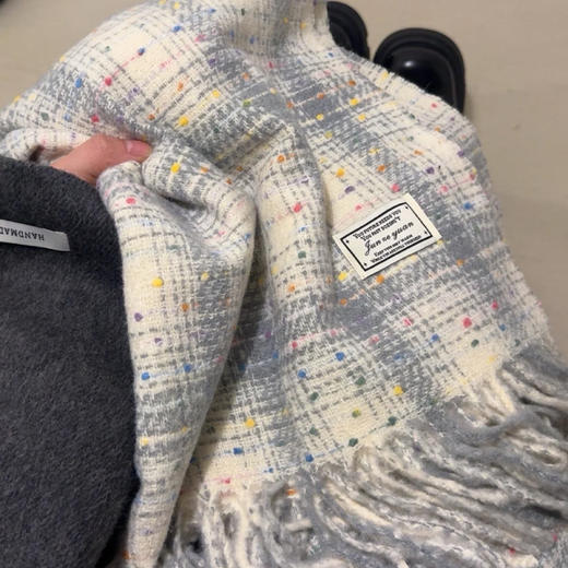 【韩版百搭❗️秋冬氛围保暖围巾❗️]2025新款韩版满天星格纹围巾 女秋冬学生情侣披肩 百搭保暖围脖 商品图6