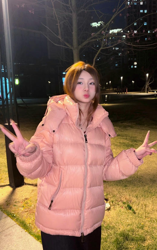 Mon&clerMaire系列 纯色可脱卸帽宽松拉链长袖羽绒服 商品图11