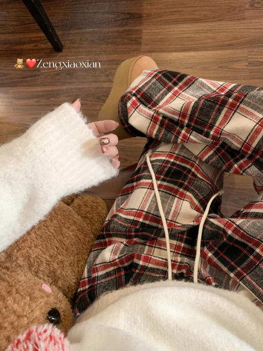 <曾小咸推荐> 现货秒杀！微信超特价！白色刺绣圆领毛衣 日常169.99 立减80 秒杀89.99！ 商品图13