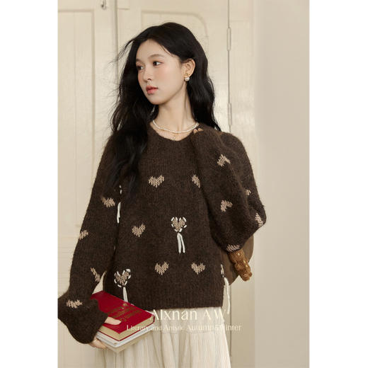 鹿向南「绒绒细语」爱心圆领套头毛衣2025秋冬新款慵懒长袖上衣女 商品图1