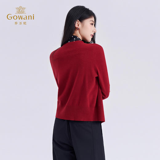 乔万尼2025新品复古氛围羊毛V领设计开衫针织衫ED4M815 商品图4