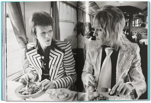 Mick Rock. The Rise of David Bowie. 1972–1973 / 米克·洛克. 大卫·鲍伊的崛起 1972-1973 / Taschen 出版 大开本原版摄影集 商品图4