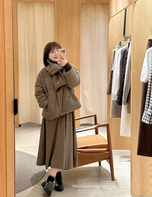 【高品质私服】【IC箱型可脱卸围巾羽绒服】自然弹力，手感细腻，温暖舒适G1582-CC【无标出货 介意慎拍】 商品图9