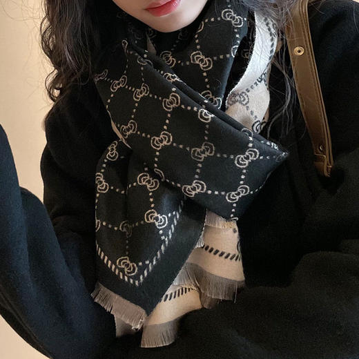 c7-4;gucc双面经典感显气质双面加厚黑色围巾女冬季韩版时尚保暖围脖高级感披肩 商品图3