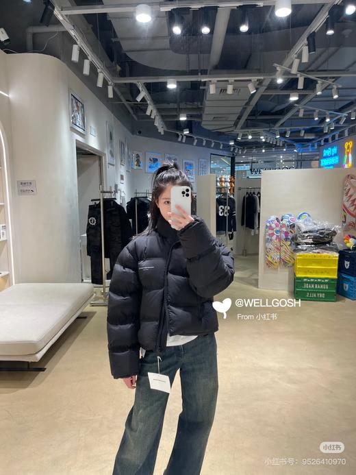 D111349可盐可甜纯色胸前小字母标志短款面包羽绒服 商品图13