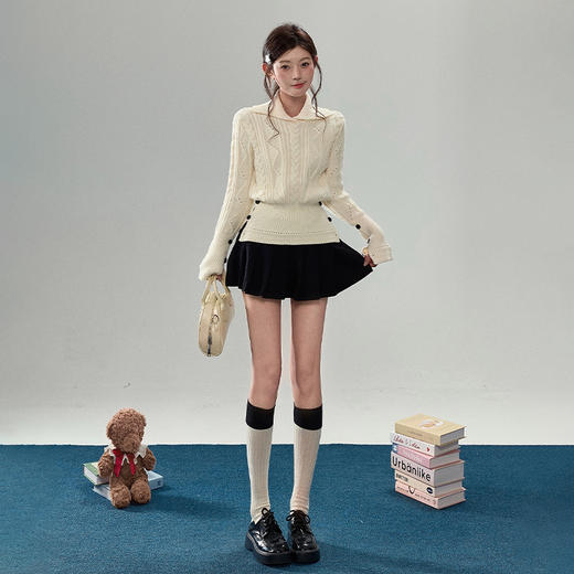 西遇大翻领老钱风麻花毛衣女冬季新款设计感纽扣收腰针织衫SS051821 商品图3