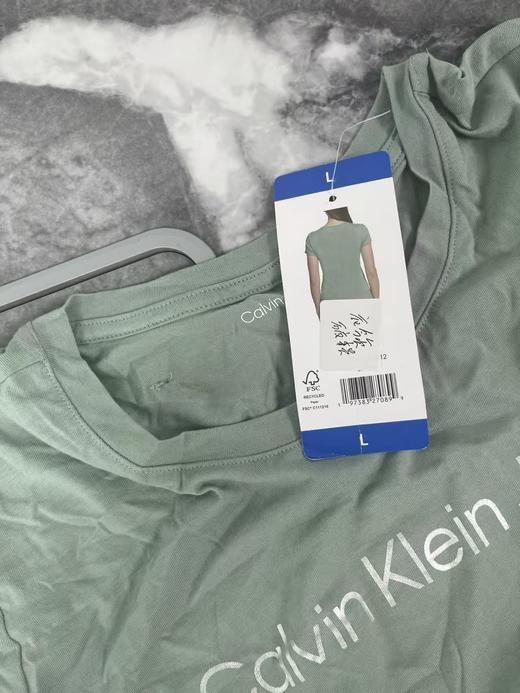 瑕疵Calvin Klein jeans/CK 女士夏季圆领短袖T恤 商品图2