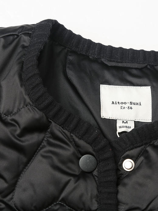 黑色爱心绗缝中长款羽绒服，多口袋设计 + 针织袖口 + 宽松版型，承包你深冬抗寒的时尚与保暖双在线穿搭 商品图2