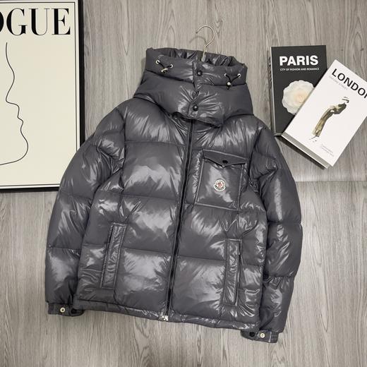 D111365冬季简约大气防风保暖防水可拆卸连帽羽绒服 商品图3