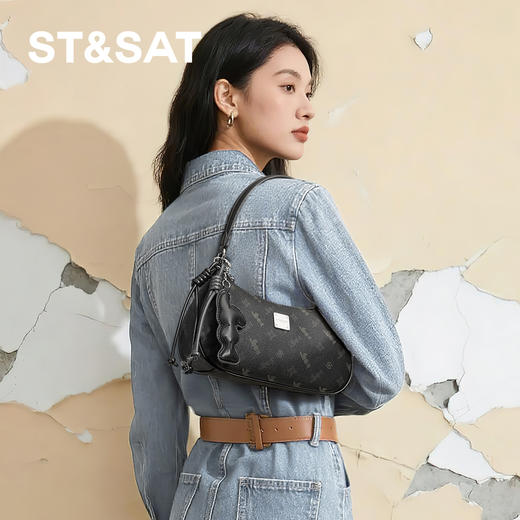星期六甜酷老花法棍单肩包SSD521A0G7 商品图5