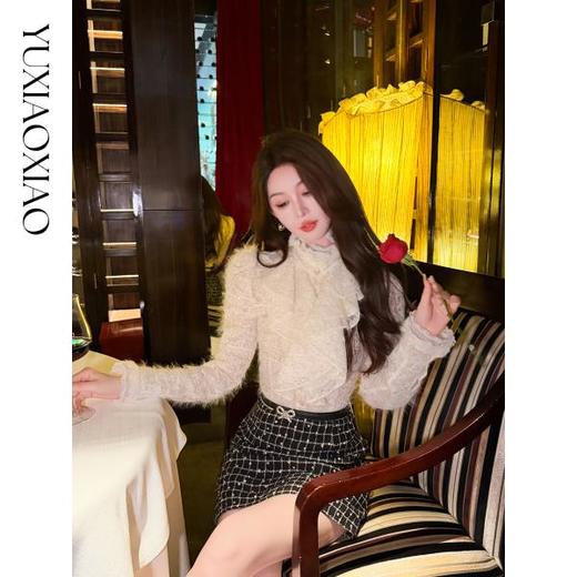 余潇潇【镜中爱丽丝】气质珠片蕾丝拼接编织小香连衣裙&衬衫&背带裤 商品图2