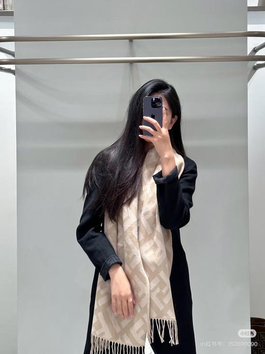 D111375双面款羊绒精典款印花图案情侣围巾披肩 商品图10