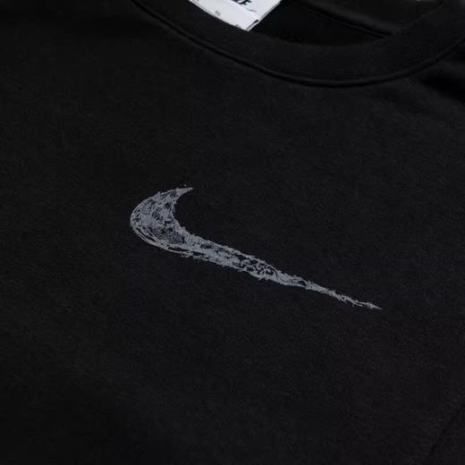 Nike耐克冬季男子运动休闲圆领卫衣套衫IF1766-010 商品图2