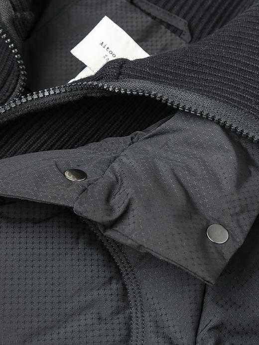 黑色灯芯绒领短款羽绒服，爱心绗缝设计 + 抽绳收腰 + 多口袋，解锁冬日出街的甜酷气质与保暖刚需穿搭 商品图2