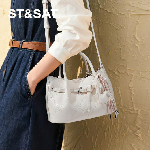 星期六时尚甜酷玩偶挂饰手提包SSD521A0GA 商品图2