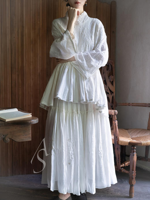 Maku 25AW 白蕾丝手织真丝刺绣古典半裙 商品图13