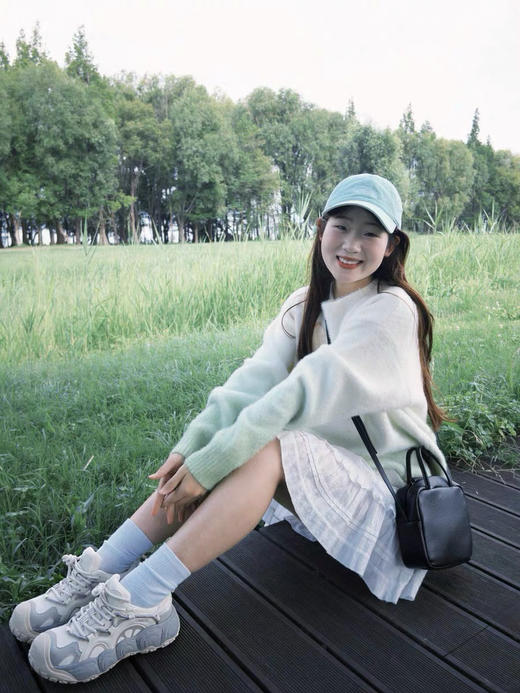 1113-5日单圆正小众Aeta 软糯鹿皮 手提小方包 手提单肩斜挎包 可调节肩带 商品图10