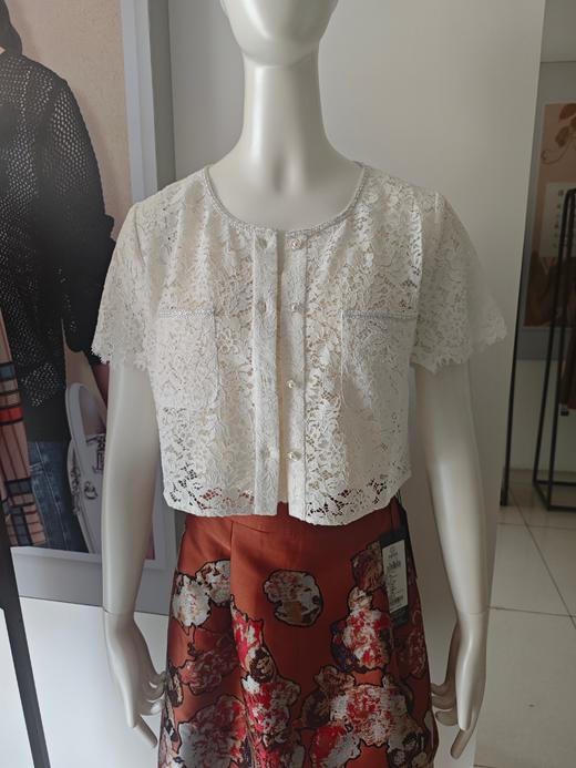 伯妮斯茵 | 轻奢名媛 小香风蕾丝短款外披 精致开衫 宴会约会款  蕾丝花边短款   坎肩SZ2A06-皓、漆黑 商品图1