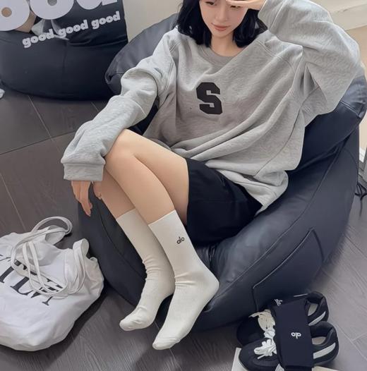 D111341纯棉不闷脚一组3双纯色刺绣袜组合中筒袜 商品图6