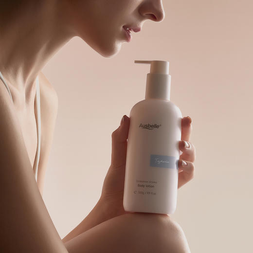 【含税价】Ausbelle澳思蓓 极地嫩肤香氛精油身体乳 300g/瓶 商品图2