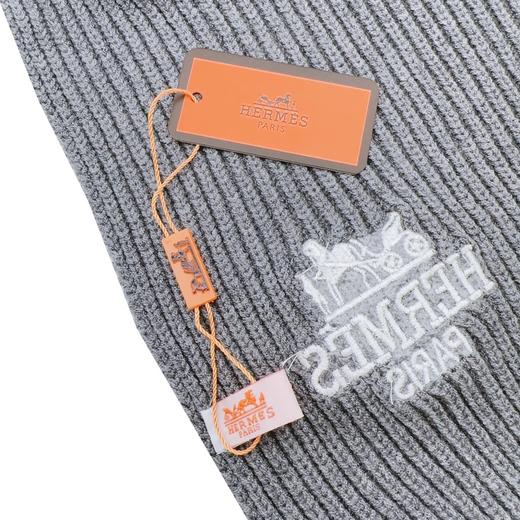 爱玛仕针织围巾 情侣款 羊绒针织材质 商品图4