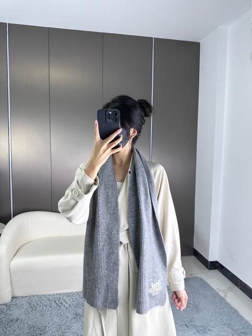 爱玛仕针织围巾 情侣款 羊绒针织材质 商品图1