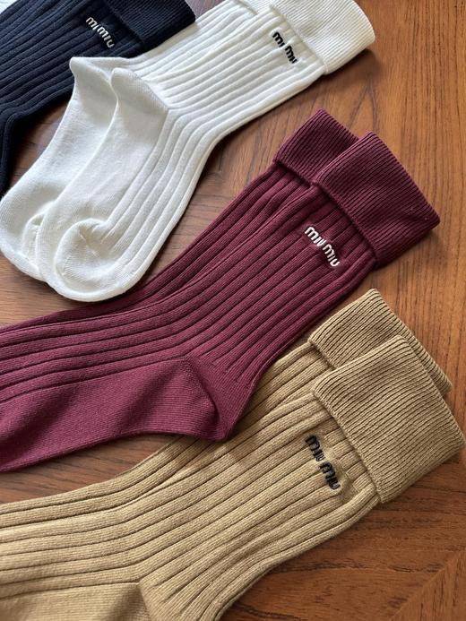 D111312一组4双装透气性佳四季款长筒袜男女袜 商品图10