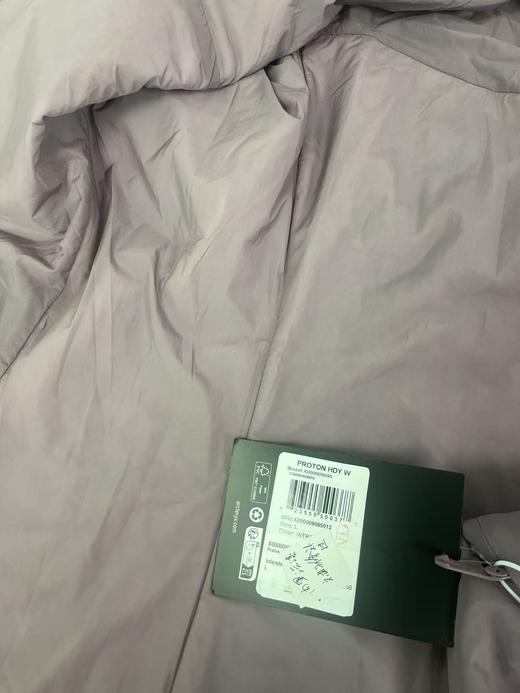 瑕疵ARC'TERYX/始祖鸟 Proton Hoody 女士多用途拉链连帽滑雪保暖棉服 商品图2