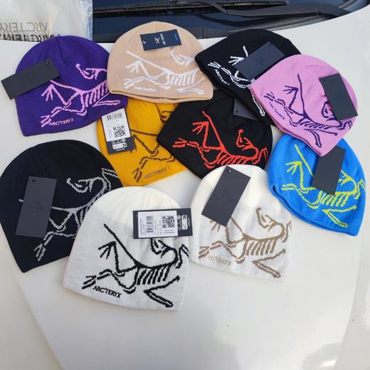 点此购买 始祖鸟秋冬男女情侣款针织毛线帽 gd 335453 商品图1