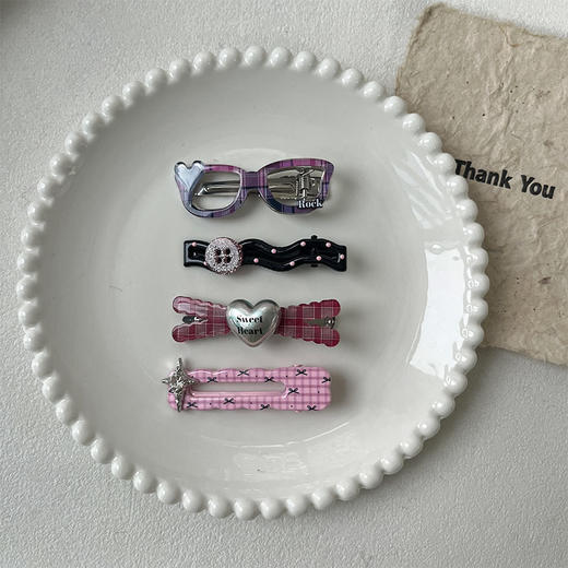 可爱反派甜心趣味眼镜爱心组合夹-纪念日百货门店同款167095161 商品图1