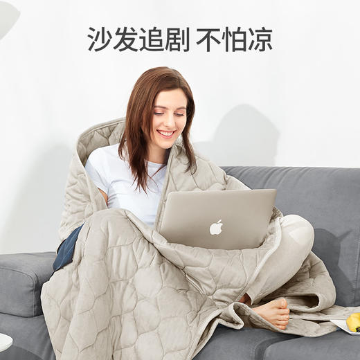佳奥 沙发抱枕被子二合一两用四季汽车用办公室午睡毯子靠枕小被子 商品图2