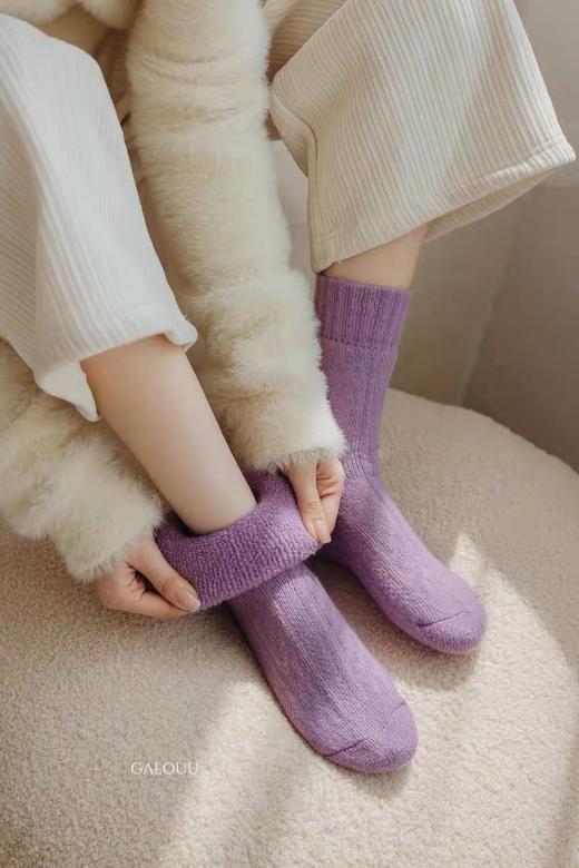 D111353一组八双装秋冬加厚毛圈中筒袜男女同款 商品图13