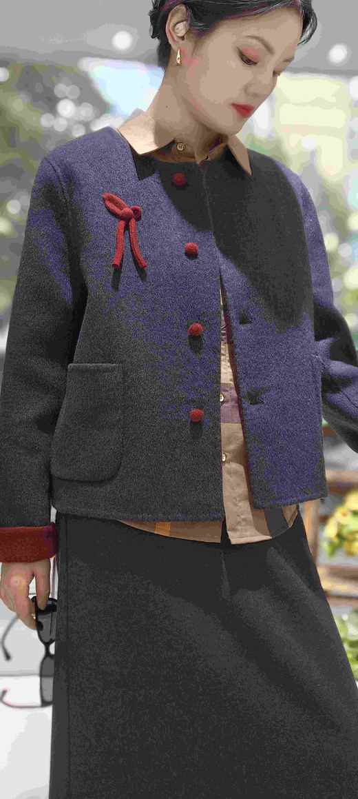 58J522短款胸花羊绒大衣 商品图9