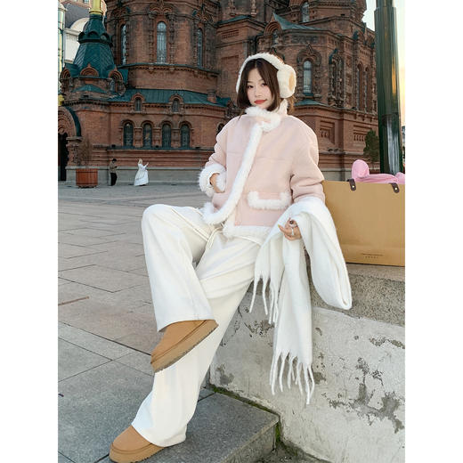 <曾小咸推荐> 现货秒杀！微信超特价！粉色皮毛一体外套毛绒绒拼接麂皮绒 日常319.99 立减120 秒杀199.99！ 商品图3